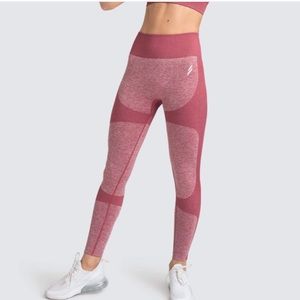 DoYouEven - IMPACT SEAMLESS LEGGINGS- XS